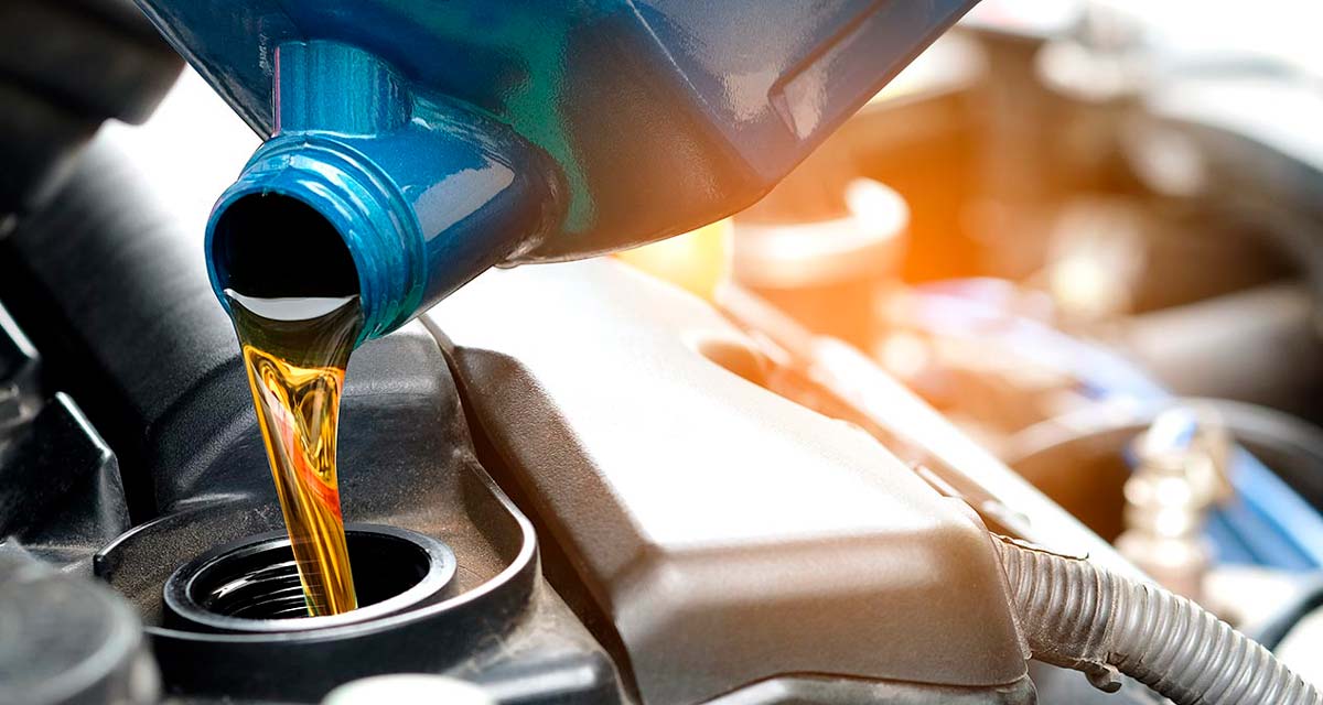 Qué aceite lleva mi coche: Cómo saberlo para evitar averías