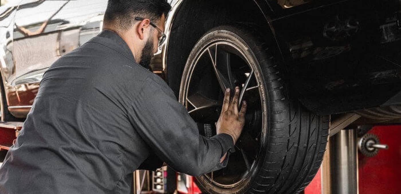 how to move a car with 4 flat tires